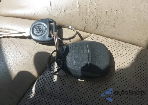 2010 Buick Enclave 2Xl z USA, uszkodzony, nr VIN 5GALRCED3AJ231603